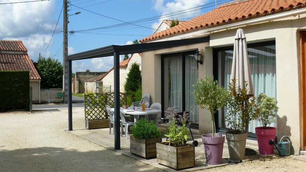 Vila Gite Du Clos De La Vigne Montreuil  Exteriér fotografie