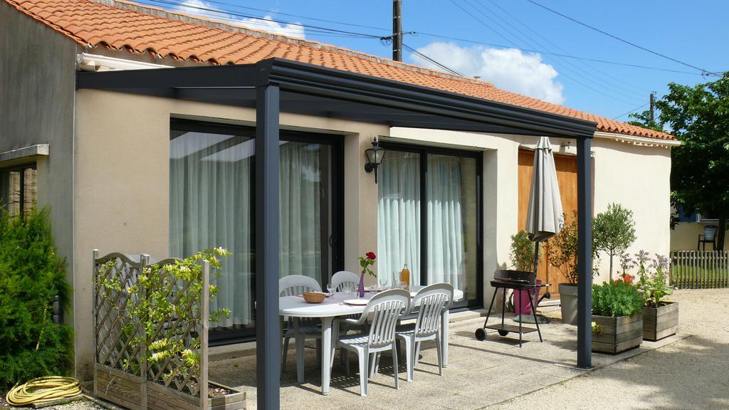 Gite Du Clos De La Vigne Montreuil  Exteriér fotografie